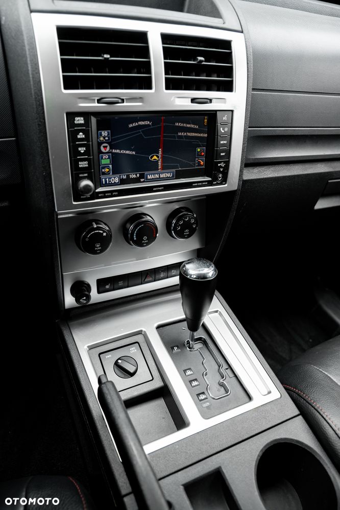 Dodge Nitro 4.0 Automatik R/T - 34