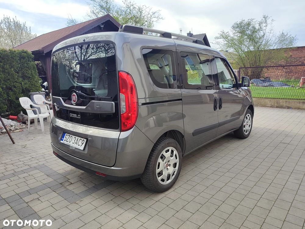 Fiat Doblo 1.4 T-Jet 16V Easy - 11