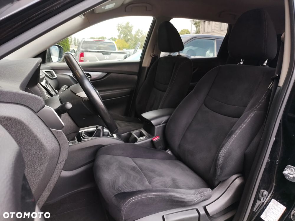 Nissan X-Trail 1.6 DIG-T N-Connecta 2WD - 17