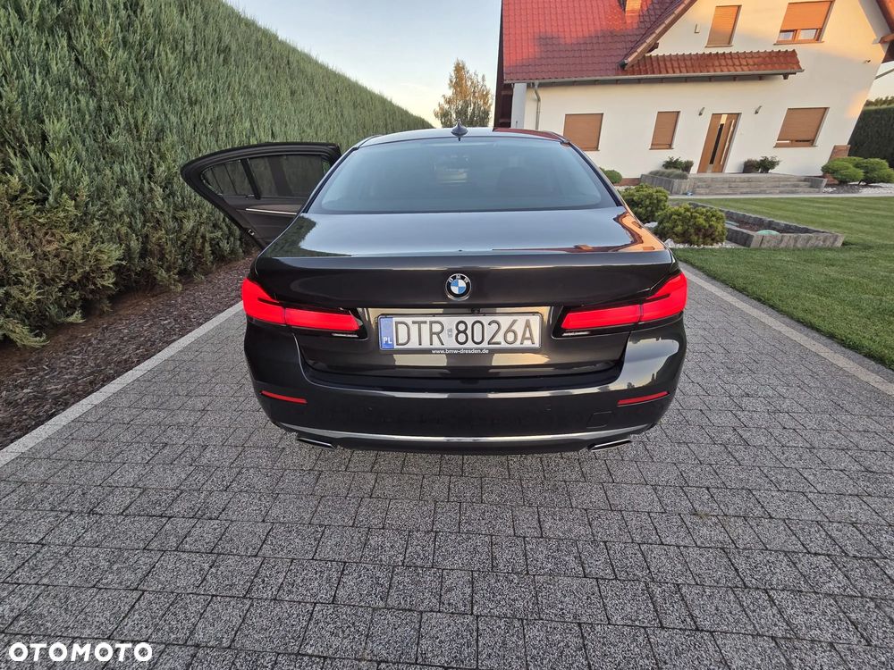 BMW Seria 5 520d Luxury Line - 14
