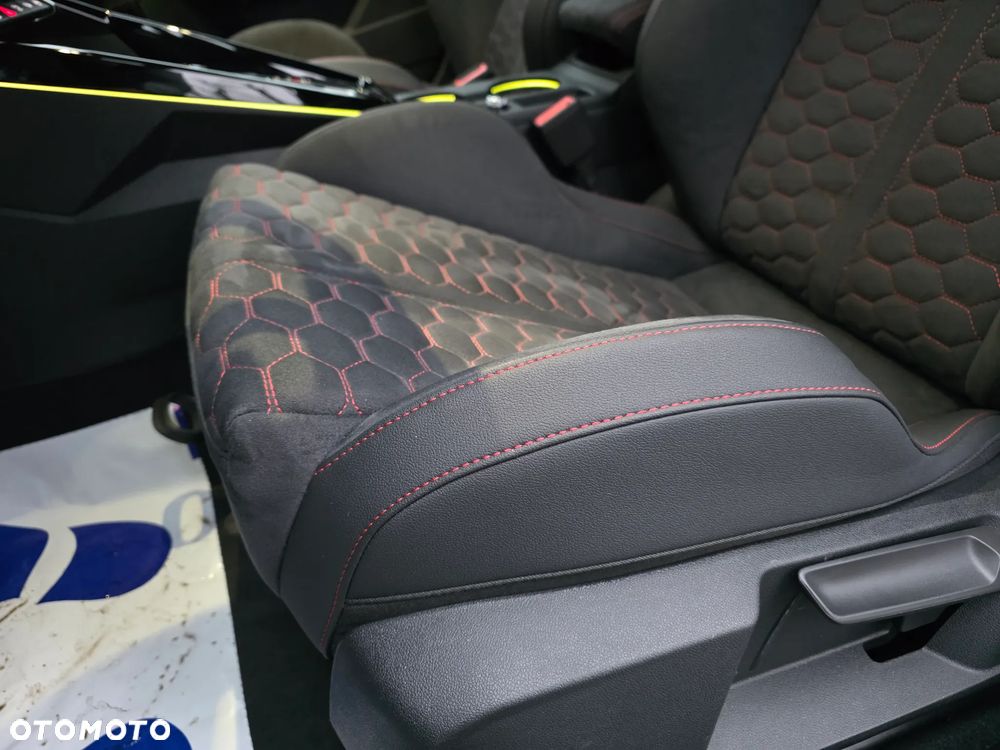 Audi RS3 Limousine TFSI Quattro S tronic - 6