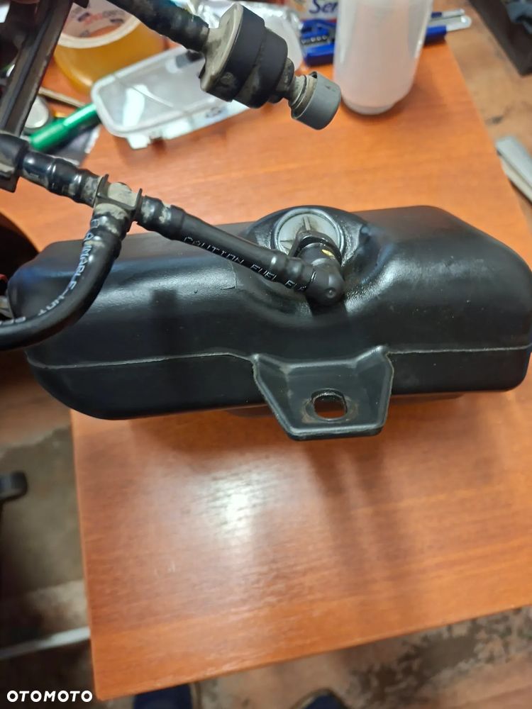 Zbiornik płynu FAP/DPF Mazda 3 1,6D - 4
