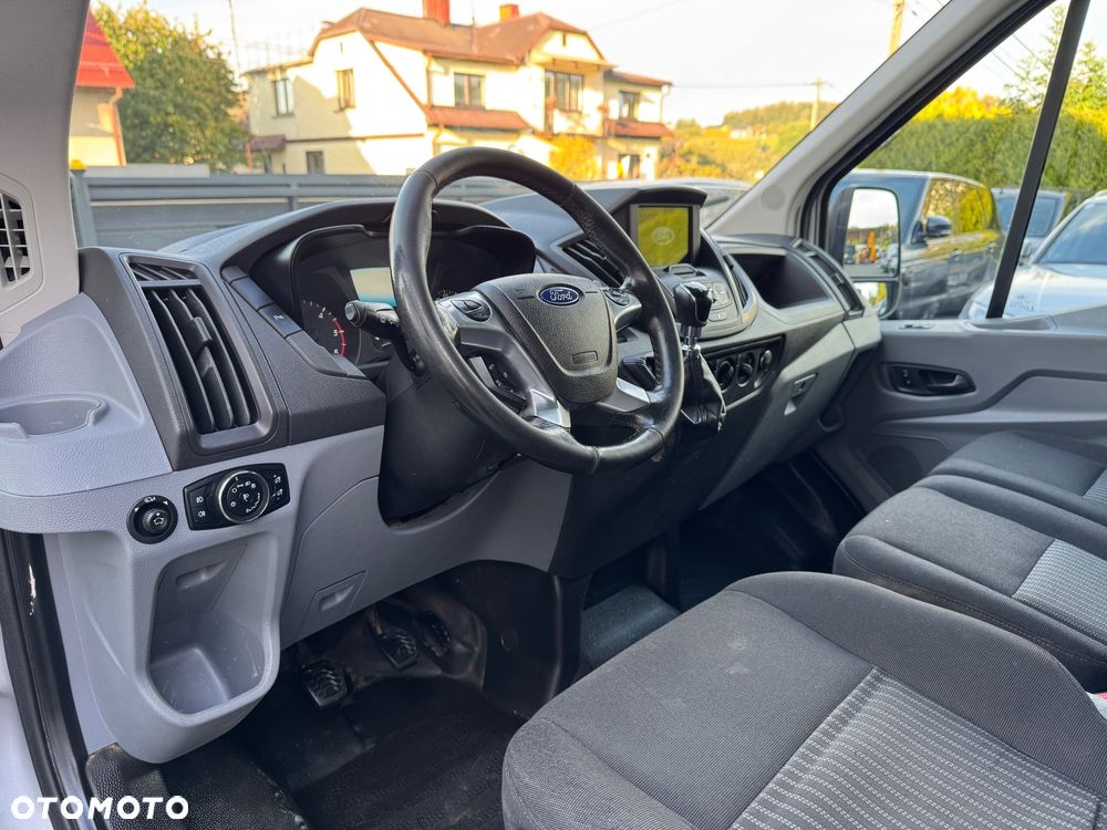 Ford Transit - 20