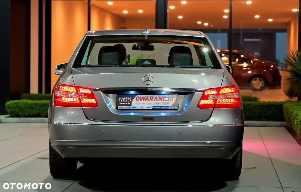 Mercedes-Benz Klasa E 300 BlueTec Hybrid Elegance - 4