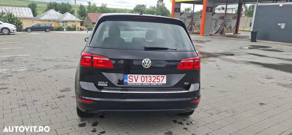 Volkswagen Golf 1.6 TDI DSG Sound - 4