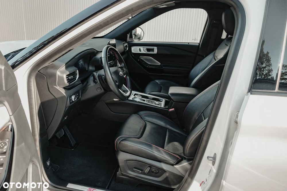 Ford Explorer 3.0 EcoBoost PHEV 4WD ST-Line - 19