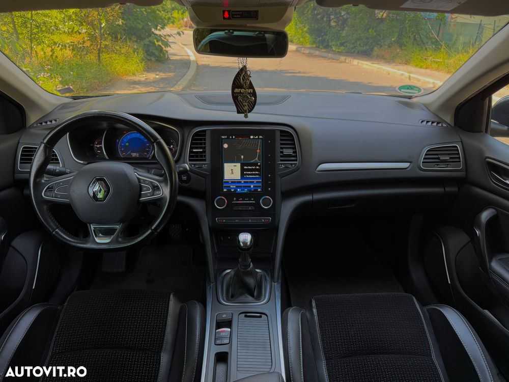Renault Megane 1.2 TCe Intens - 2