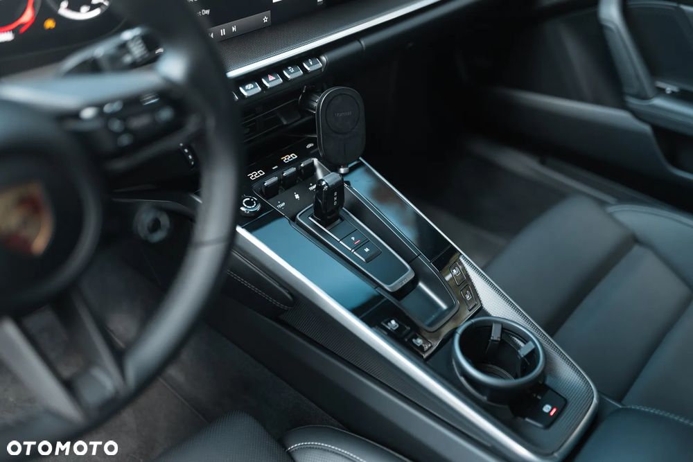 Porsche 911 Turbo - 16