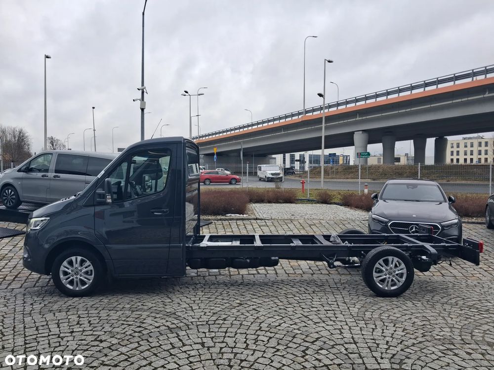 Mercedes-Benz Sprinter 319 CDI Podwozie SELECT 4325 mm. - 4