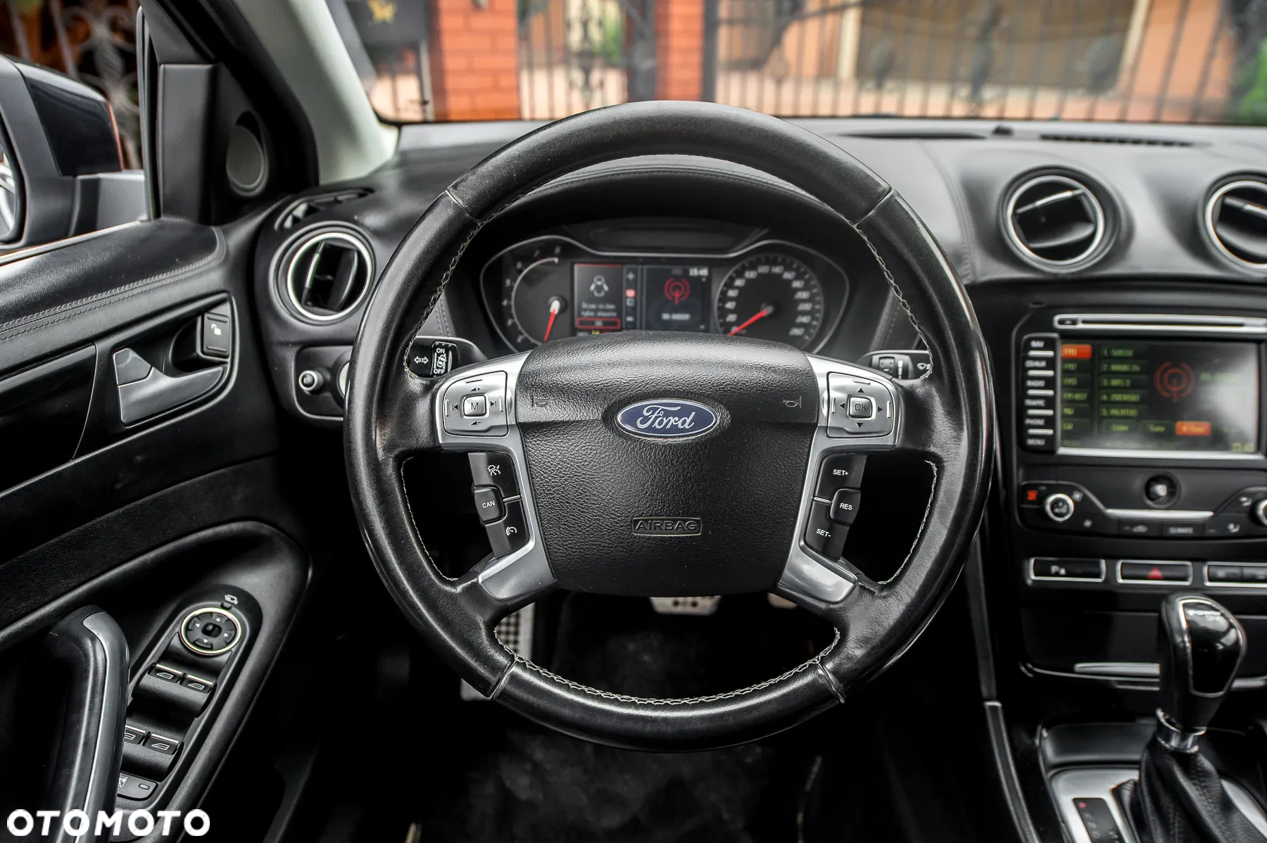 Ford Mondeo 2.0 EcoBoost Start-Stopp Autom Titanium - 21