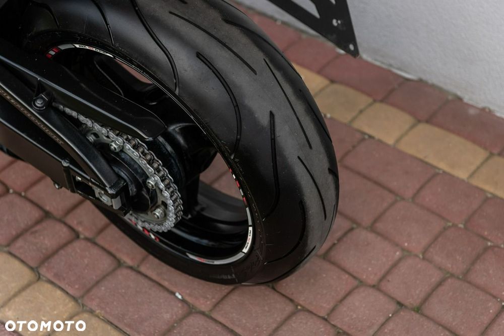Honda CBR - 9