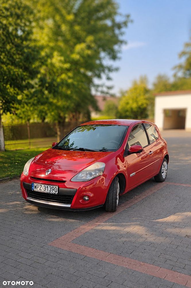 Renault Clio - 1