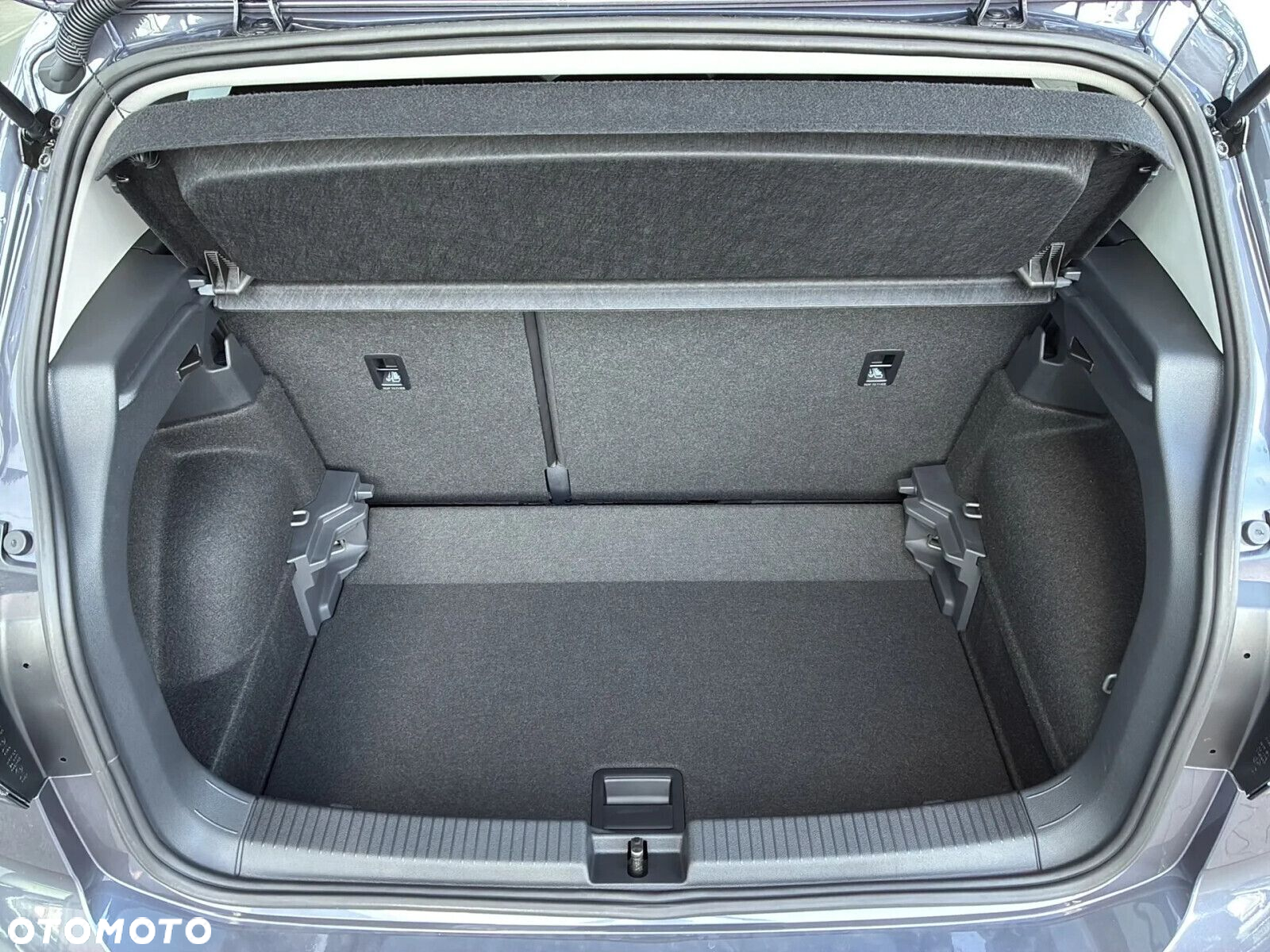 Volkswagen T-Cross - 18