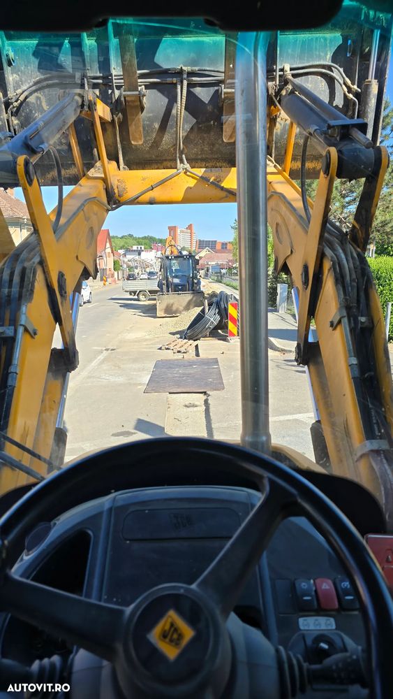 JCB 3cx - 7