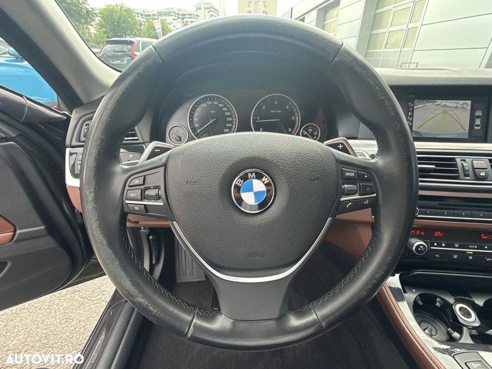 BMW Seria 5 525d xDrive Aut. - 17