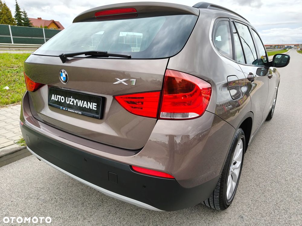 BMW X1 sDrive18d - 33