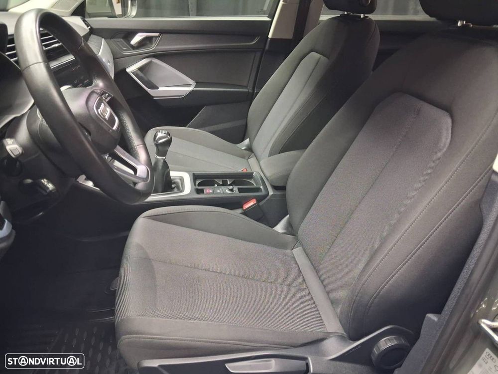 Audi Q3 35 TFSI - 11