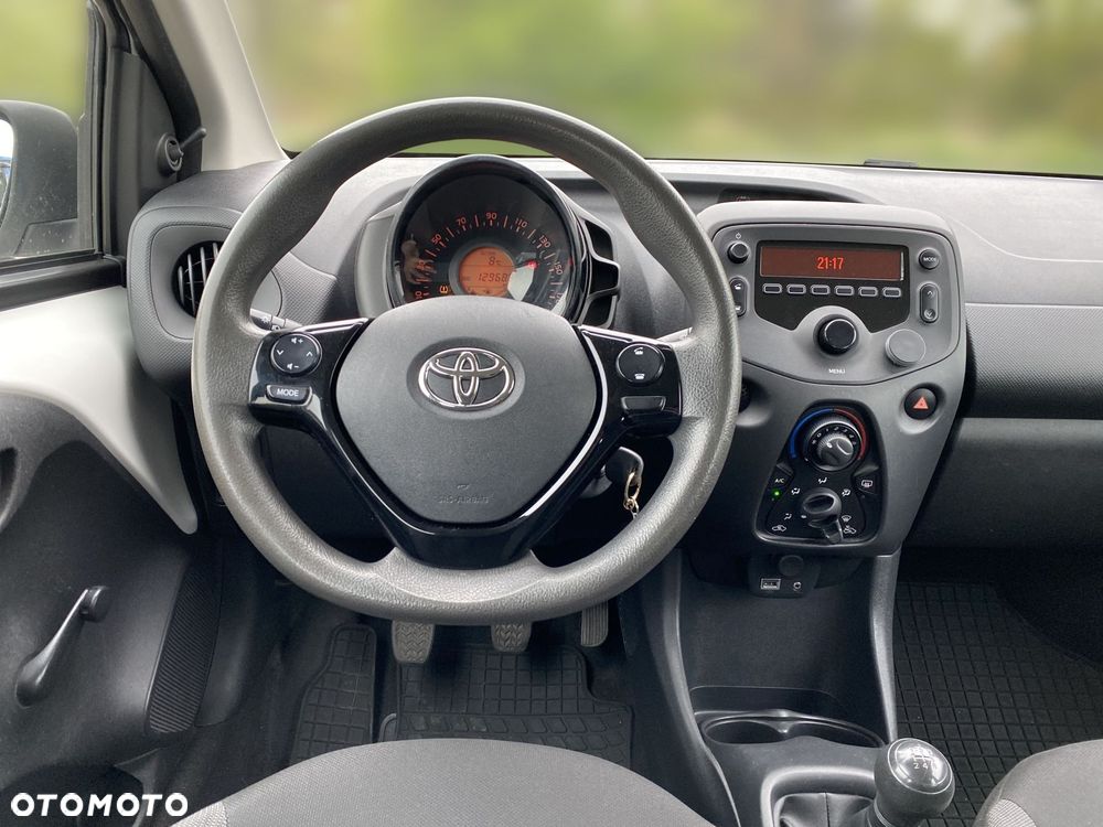 Toyota Aygo - 15