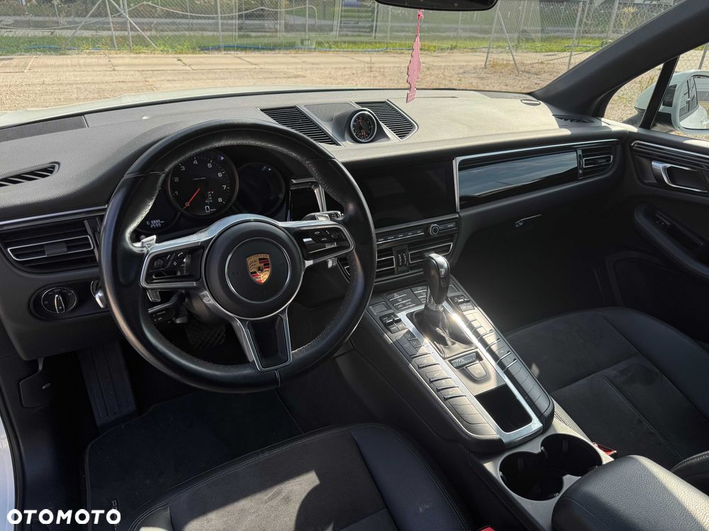 Porsche Macan - 7