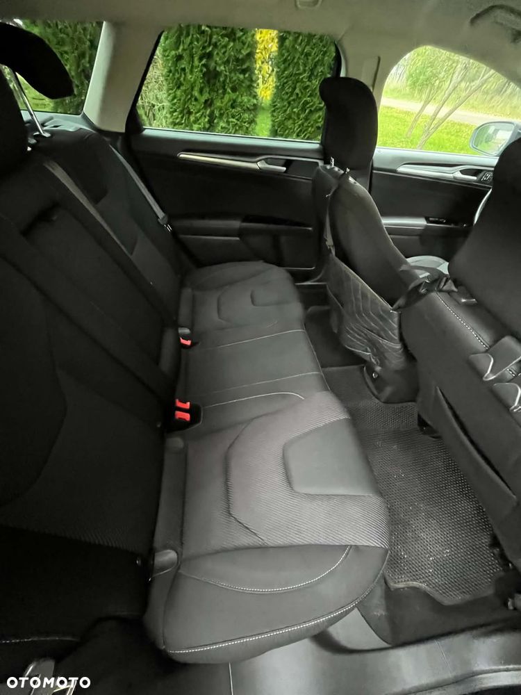 Ford Mondeo - 9