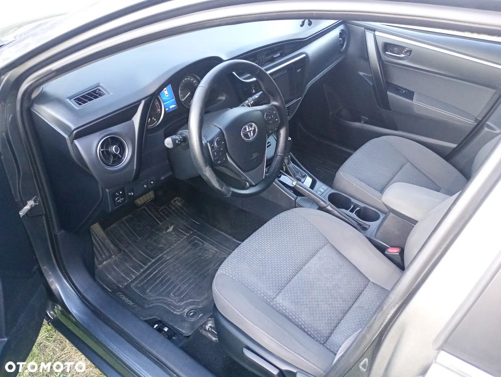 Toyota Corolla 1.6 Prestige MS EU6 - 8