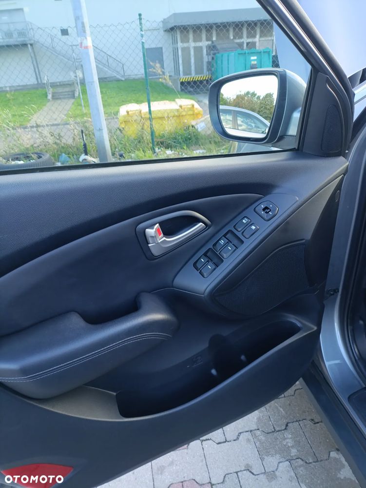 Hyundai ix35 1.6 2WD blue Comfort - 21