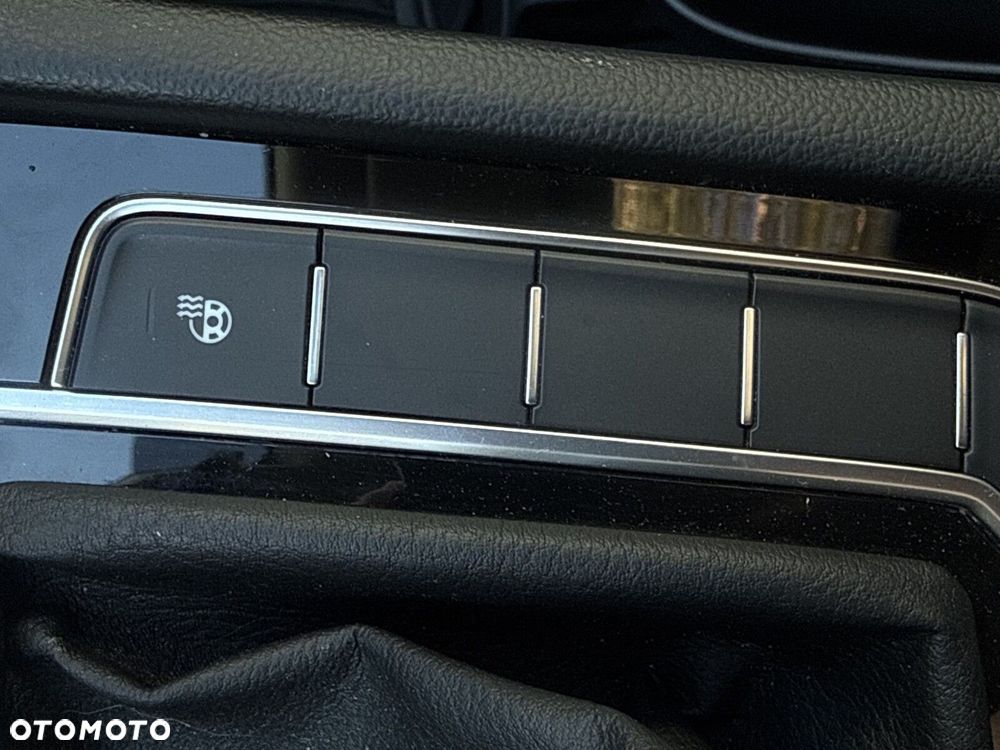 Volkswagen Arteon 2.0 TSI 4Motion Elegance DSG - 26