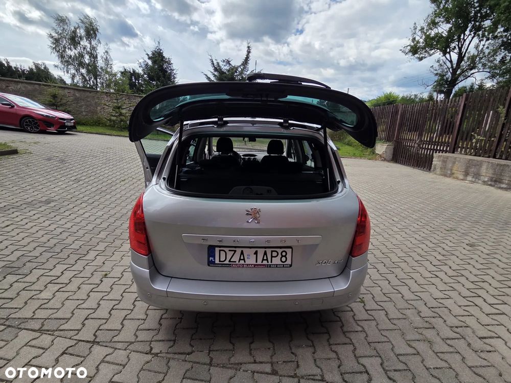 Peugeot 308 1.6 Premium - 5