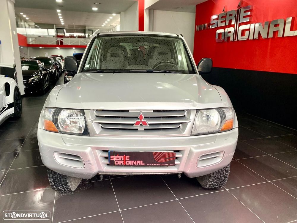 Mitsubishi Pajero 2.5 TD GLX - 2