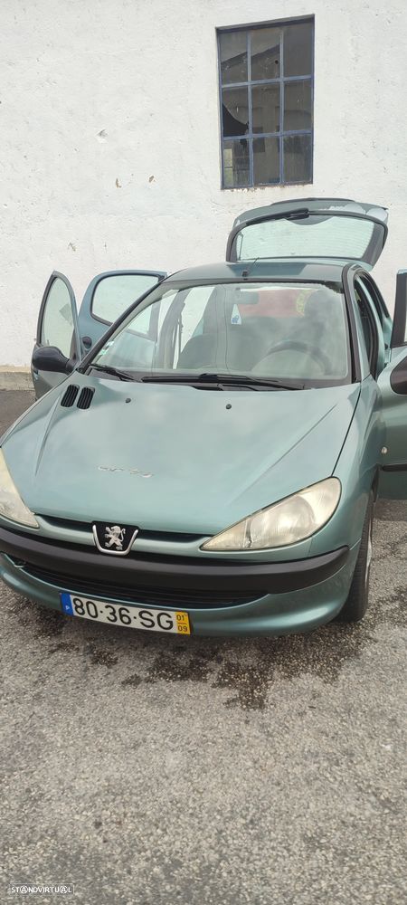 Peugeot 206 - 8