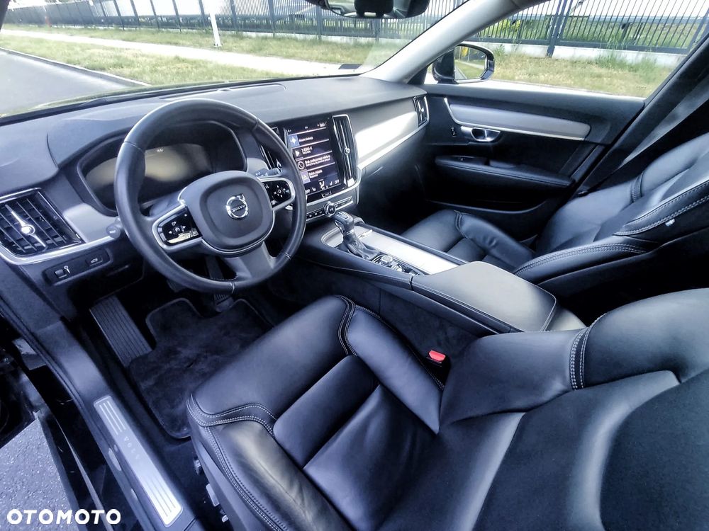 Volvo S90 D4 Inscription - 4