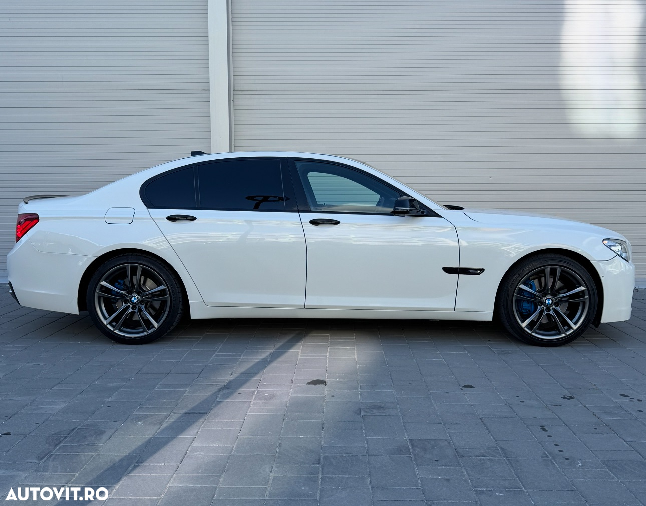 BMW Seria 7 - 4