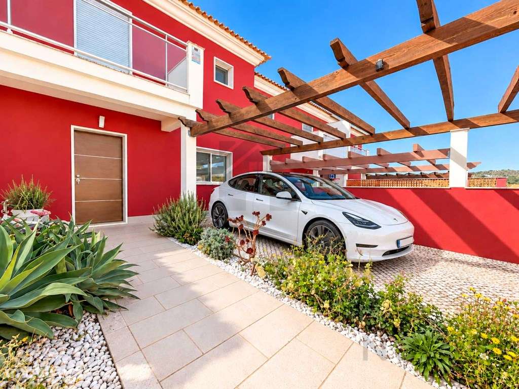 MORADIA T3 COM PISCINA PARA VENDA EM PADERNE, ALBUFEIRA - Grande imagem: 2/39