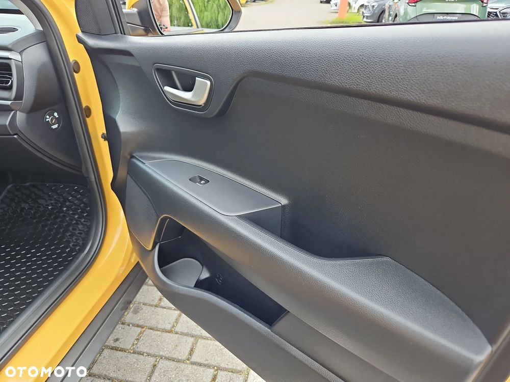 Kia Stonic 1.0 T-GDI M - 28