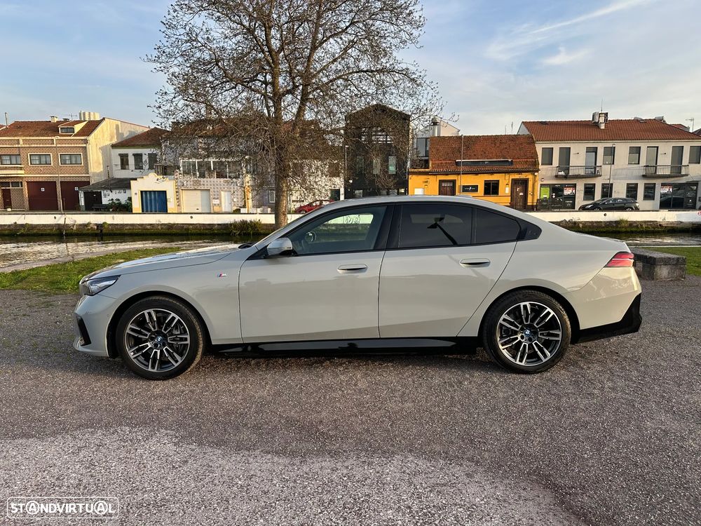 BMW i5 eDrive40 Pack Desportivo M - 8