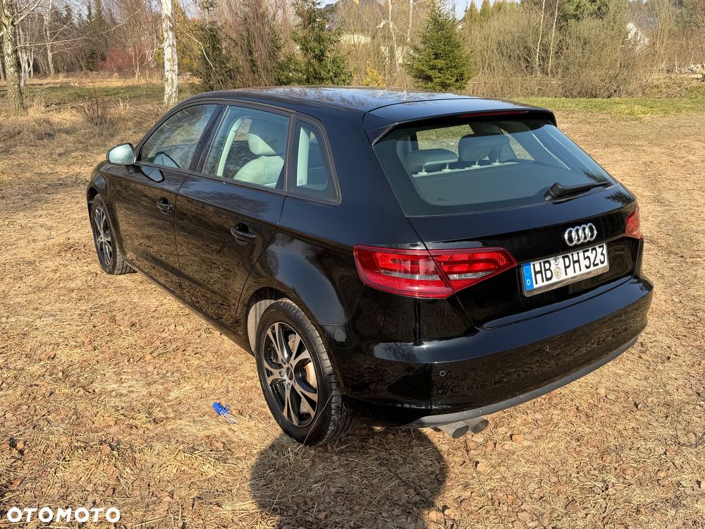 Audi A3 Sportback 1.4 TFSI Ambition - 4