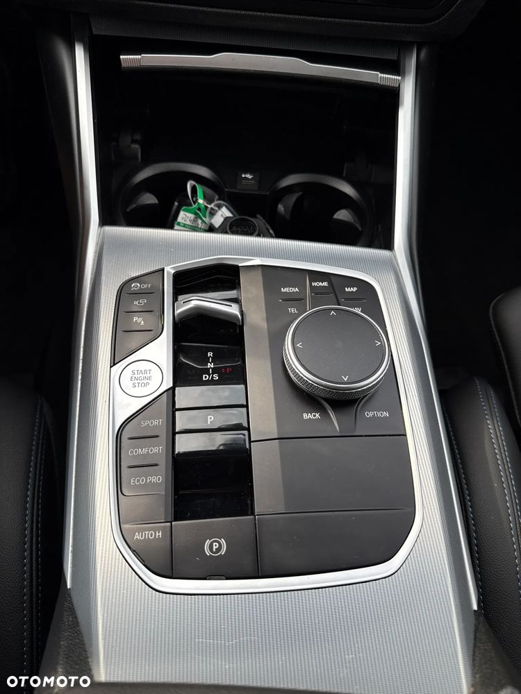 BMW Seria 3 320d xDrive mHEV M Sport sport - 33