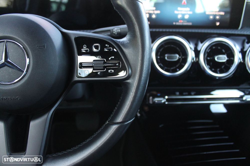 Mercedes-Benz A 180 d Style Plus Aut. - 13