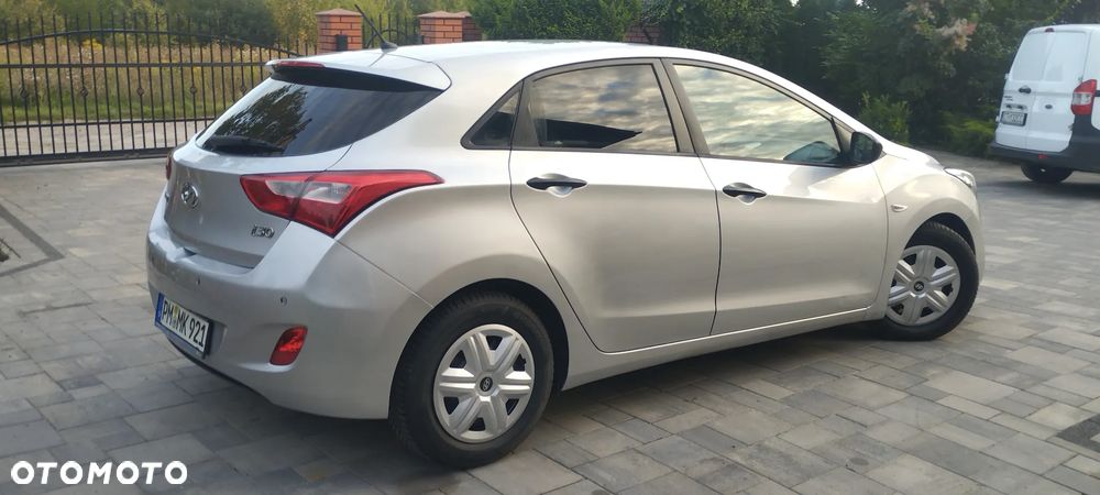 Hyundai i30 1.4 CRDi Advantage - 3