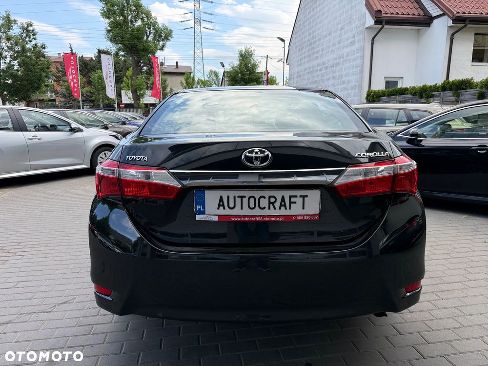 Toyota Corolla 1.6 Premium - 26