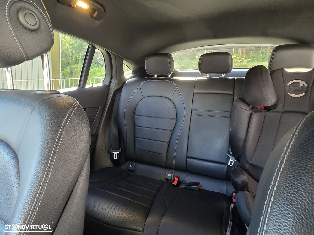 Mercedes-Benz GLC 300 - 12