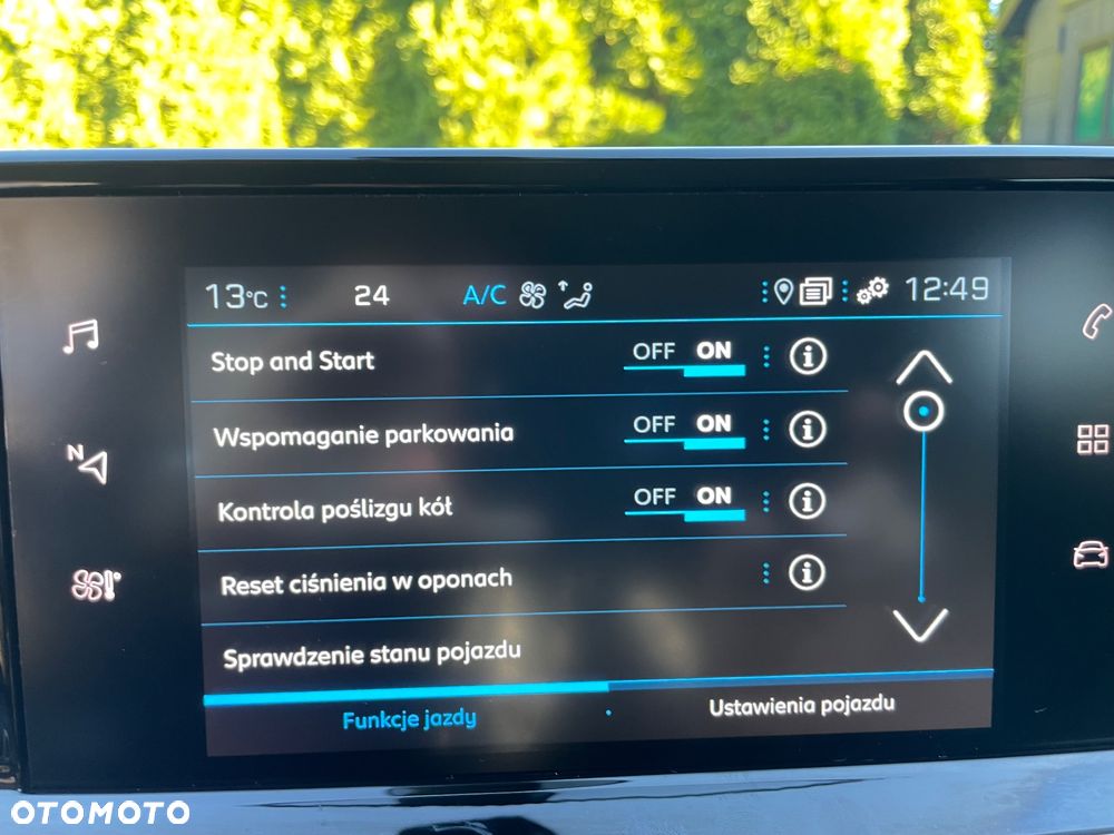 Peugeot 2008 1.5 BlueHDi Allure S&S EAT8 - 12