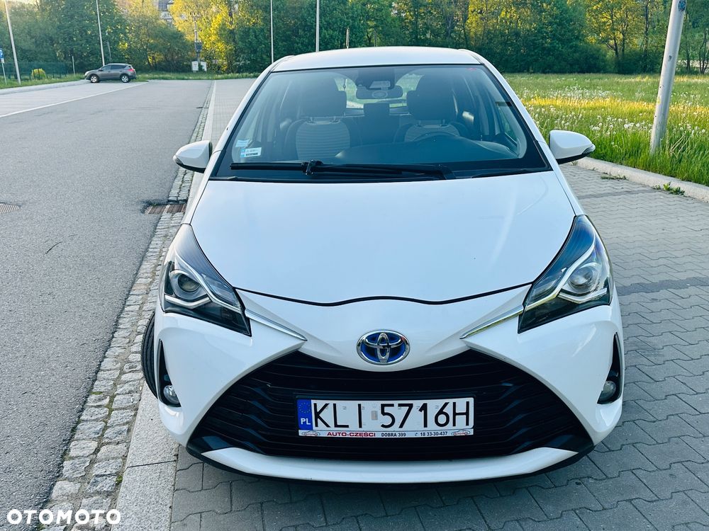 Toyota Yaris Hybrid 100 Premium EU6 - 1