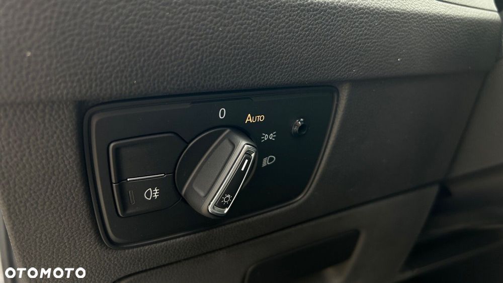 Volkswagen Passat 2.0 TDI EVO Business DSG - 26