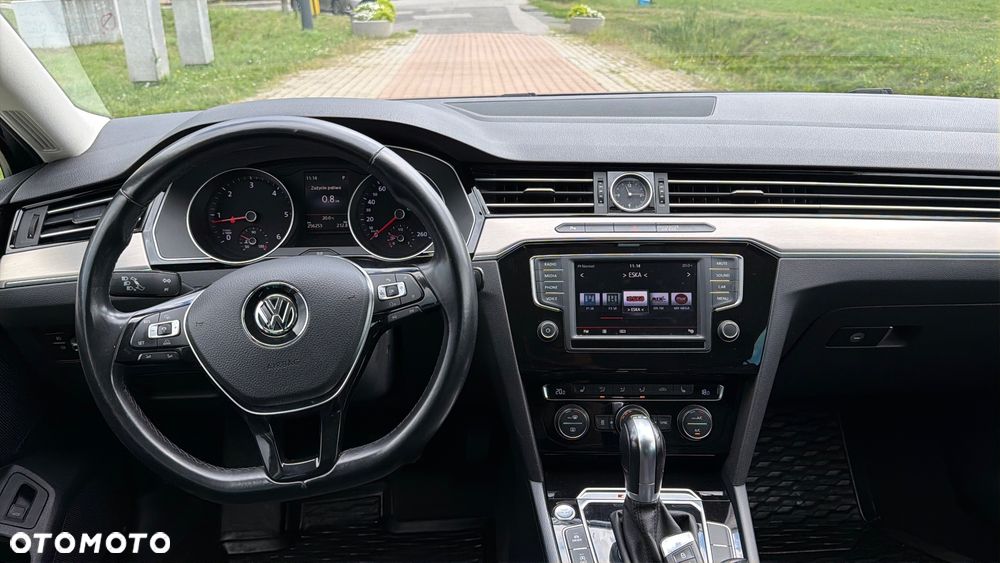 Volkswagen Passat 2.0 TDI BMT 4Mot Highline DSG - 24