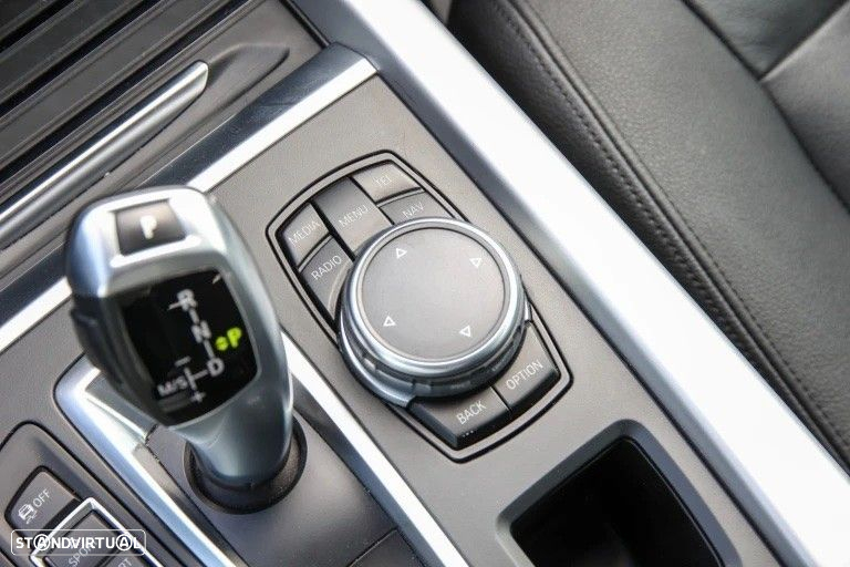 BMW X5 25 d sDrive Comfort 7L - 27