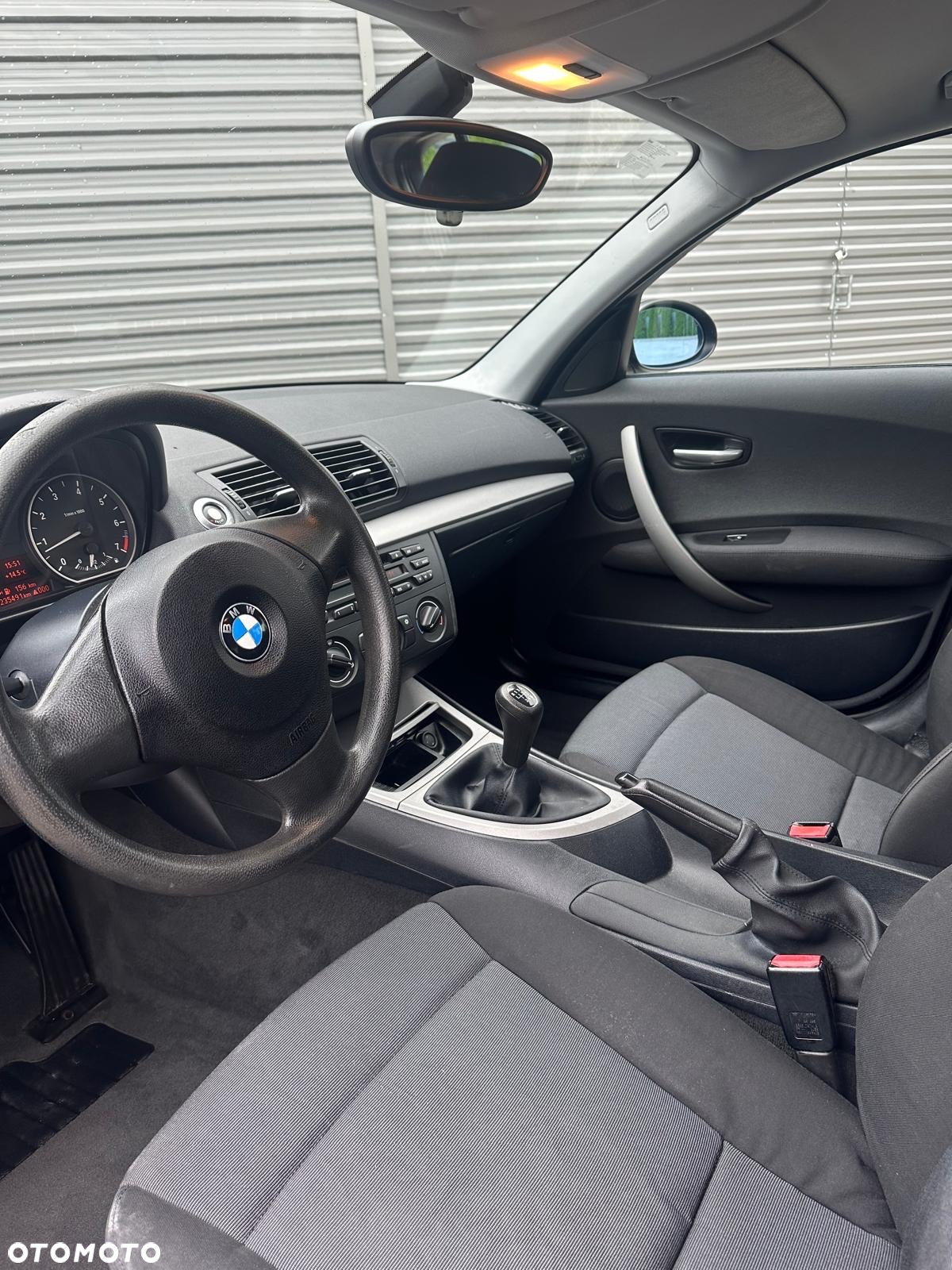 BMW Seria 1 116i - 7