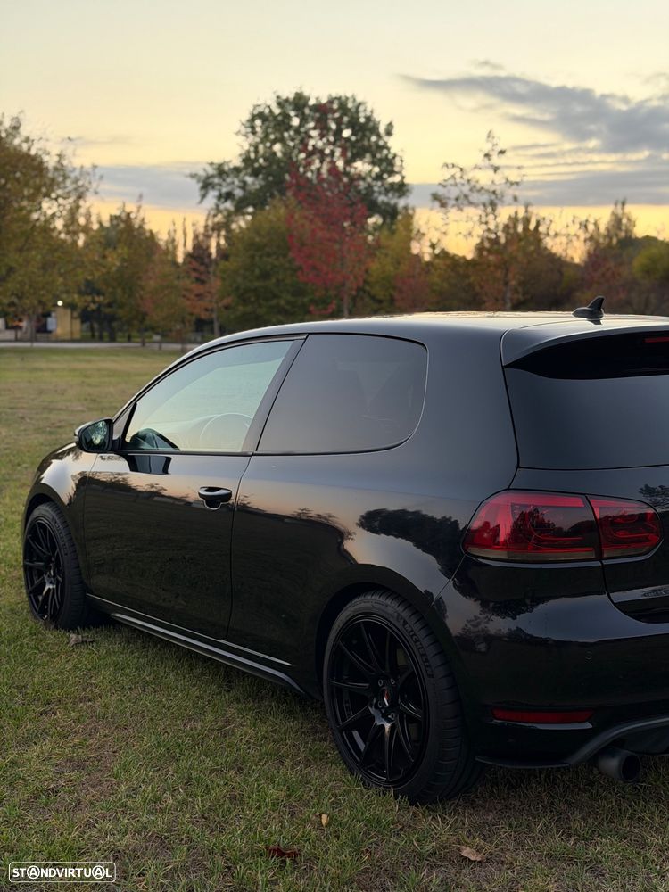 VW Golf 2.0 GTI DSG - 9