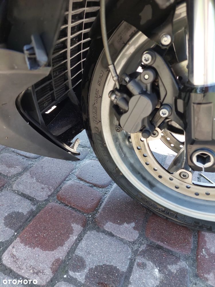 BMW C650 GT - 12