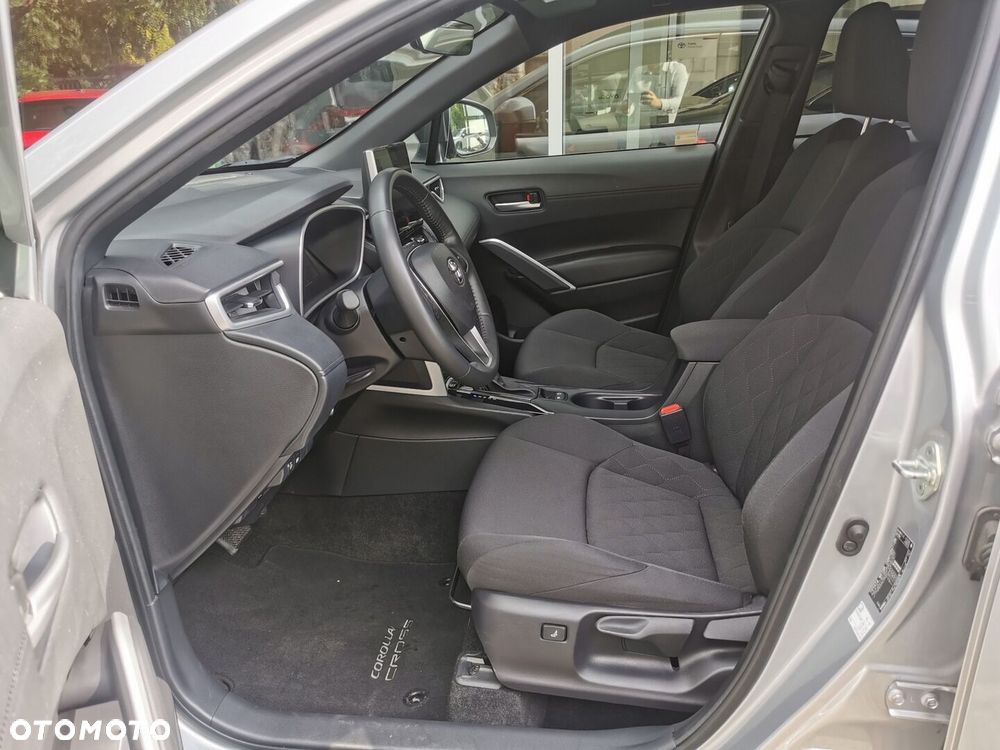Toyota Corolla Cross 2.0 Hybrid Style - 12